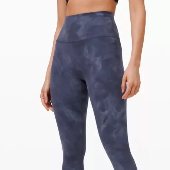 Lululemon Athletica High-Waisted Wunder Train Leggings - Picture 2 of 4